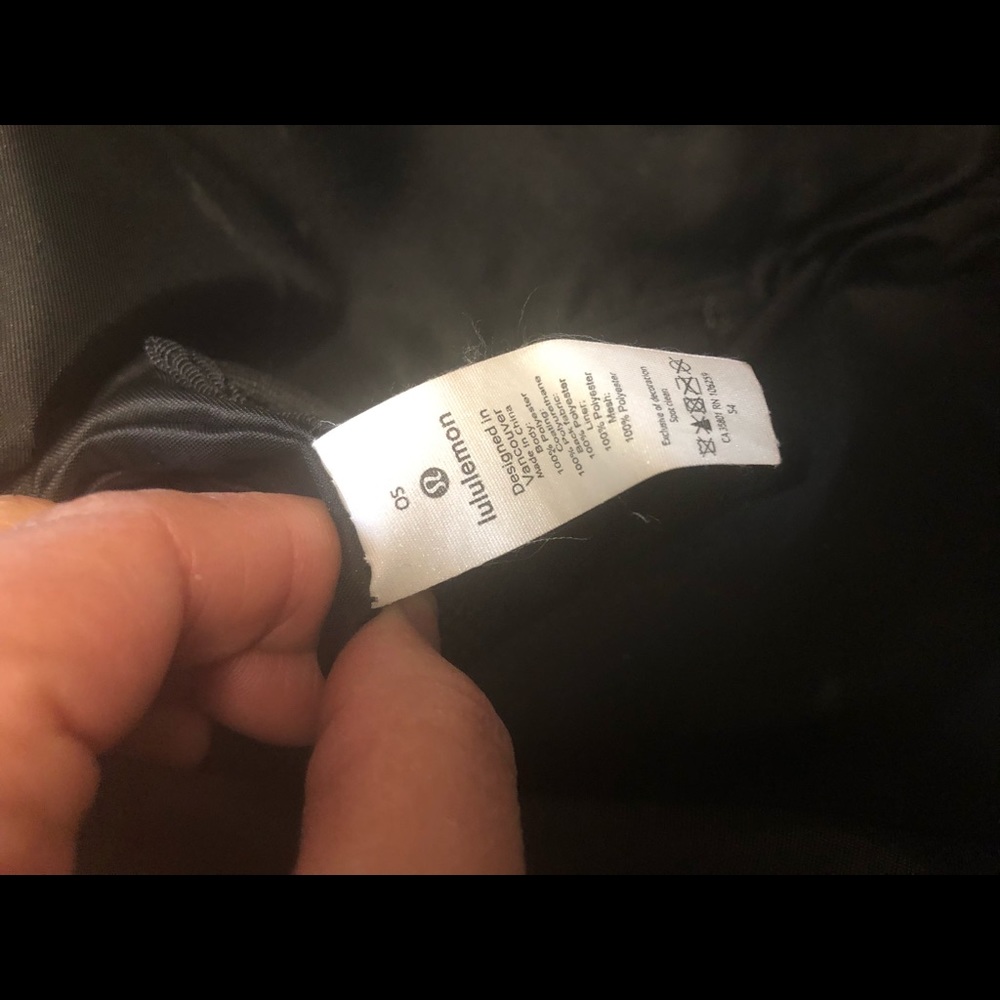 lululemon athletica Black and Gray Shoulder Bag - Picture 6 of 8